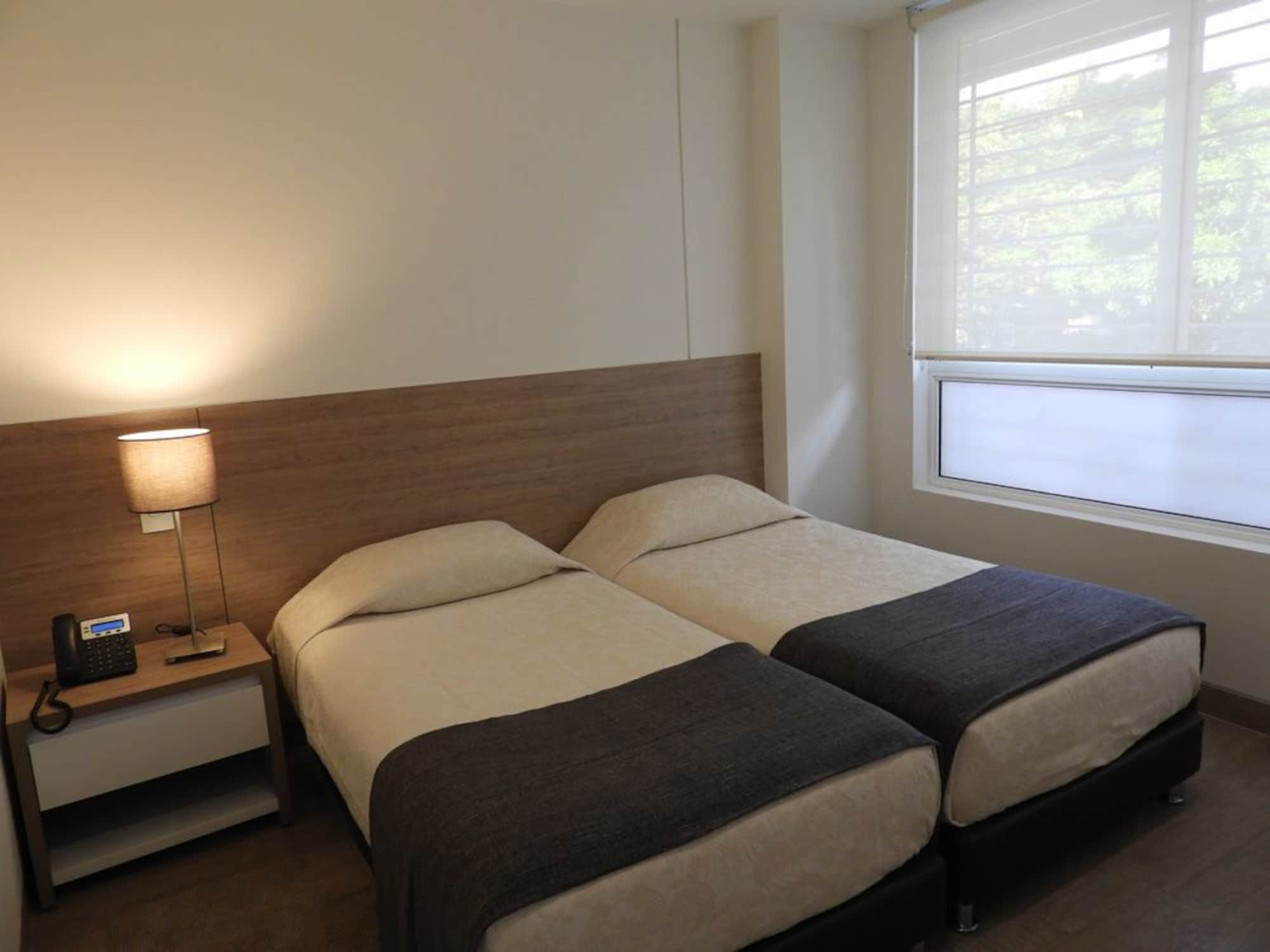 Park V Hotel & Suites Cali Buitenkant foto